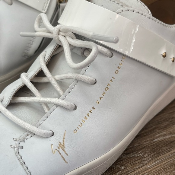 Giuseppe Zanotti White Low Top Sneaker - Picture 4 of 8